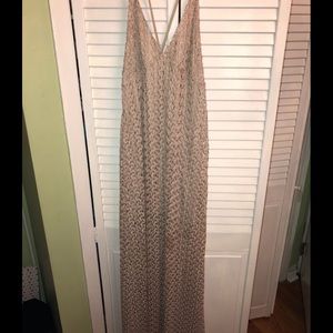 ✨ FOREVER21 Crocheted Maxi Dress ✨